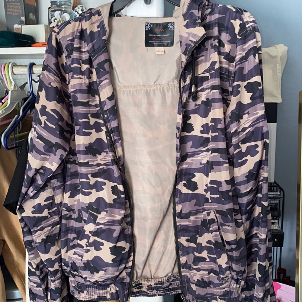 Camo jacket windbreaker